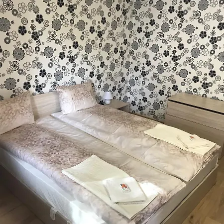 Lalena Flat