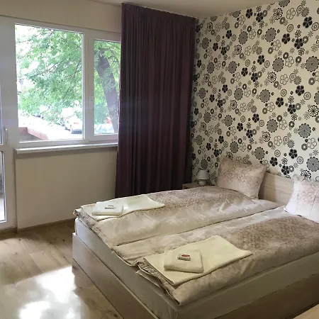 Lalena Flat